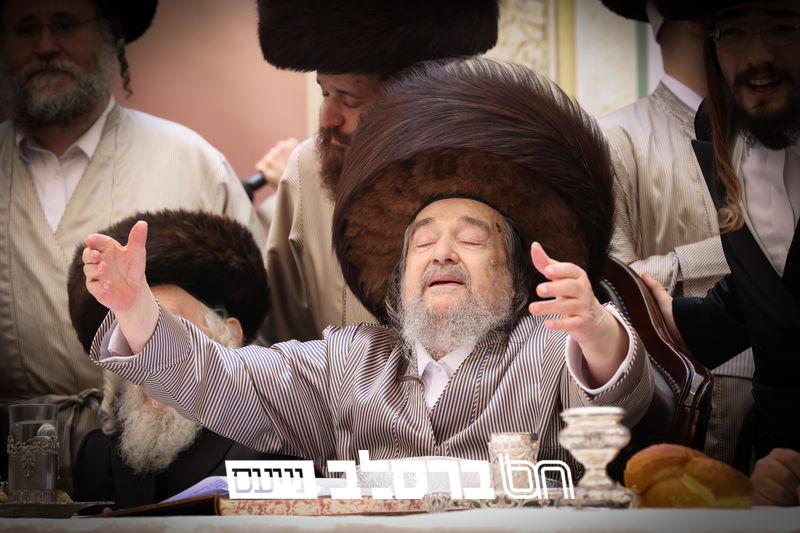 מַה שְּׁאֵלָתֵךְ וְיִנָּתֵן לָךְ • משתה היין בראשות הגה"צ רבי יעקב מאיר שכטער |◄