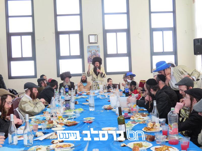 וְהַשְּׁתִיָּה כַדָּת • פורים בבית הכנסת ברסלב רמה ג' 2 בית שמש