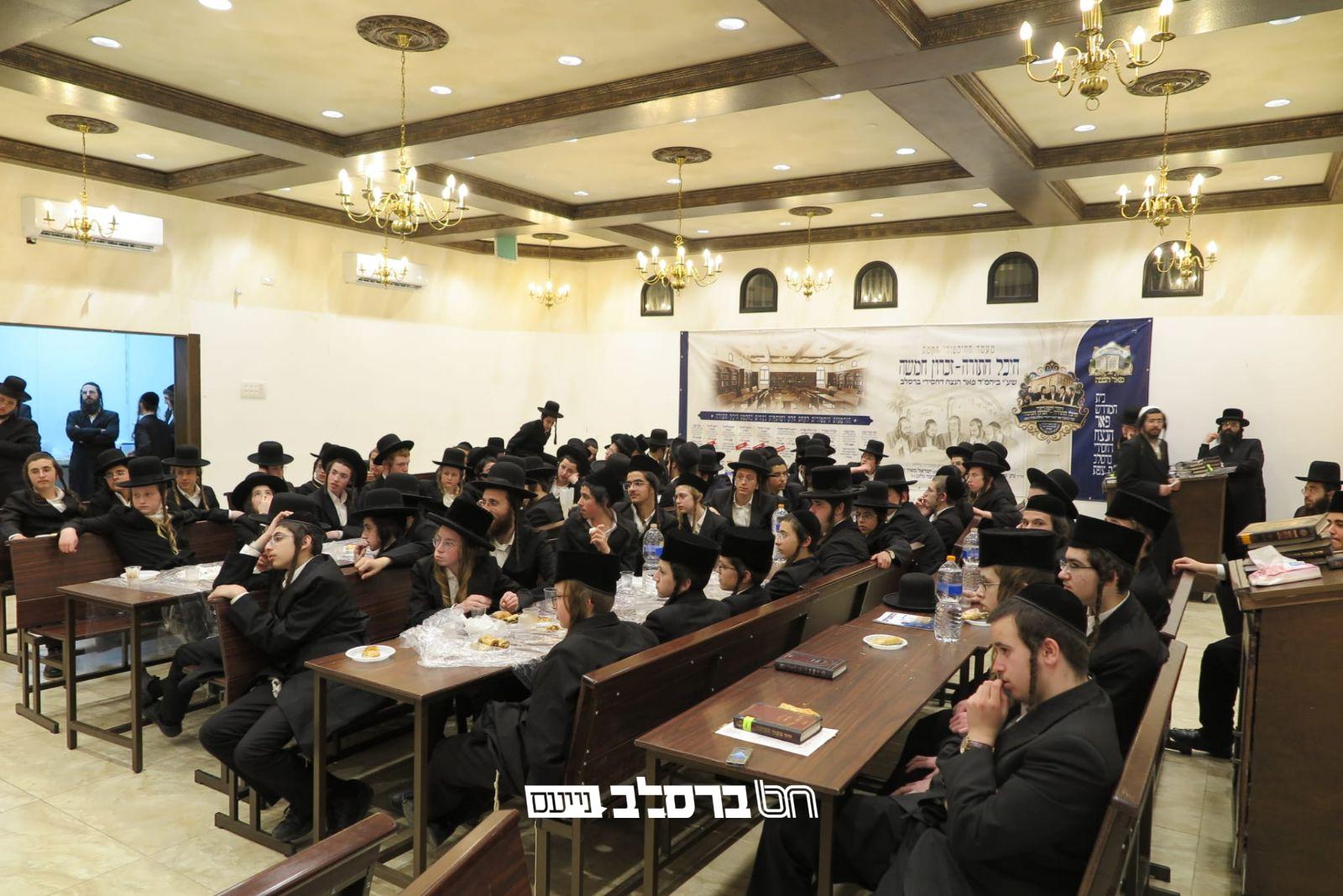 צפת • כלל קהילות אנ"ש נקבצו לכינוס הכנה לקבלת התורה בית הכנסת "פאר הנצח"