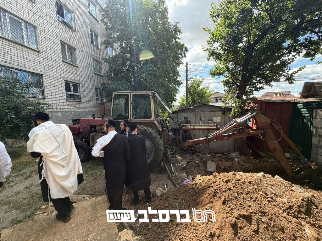 אומן • טרגדיה חוזרת: הבוקר שוב חילול מזעזע בבית החיים סמוך לציון |◄