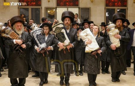 צפת • מעמד הכנסת ספר תורה בבית הכנסת 'פאר הנצח' | ◄